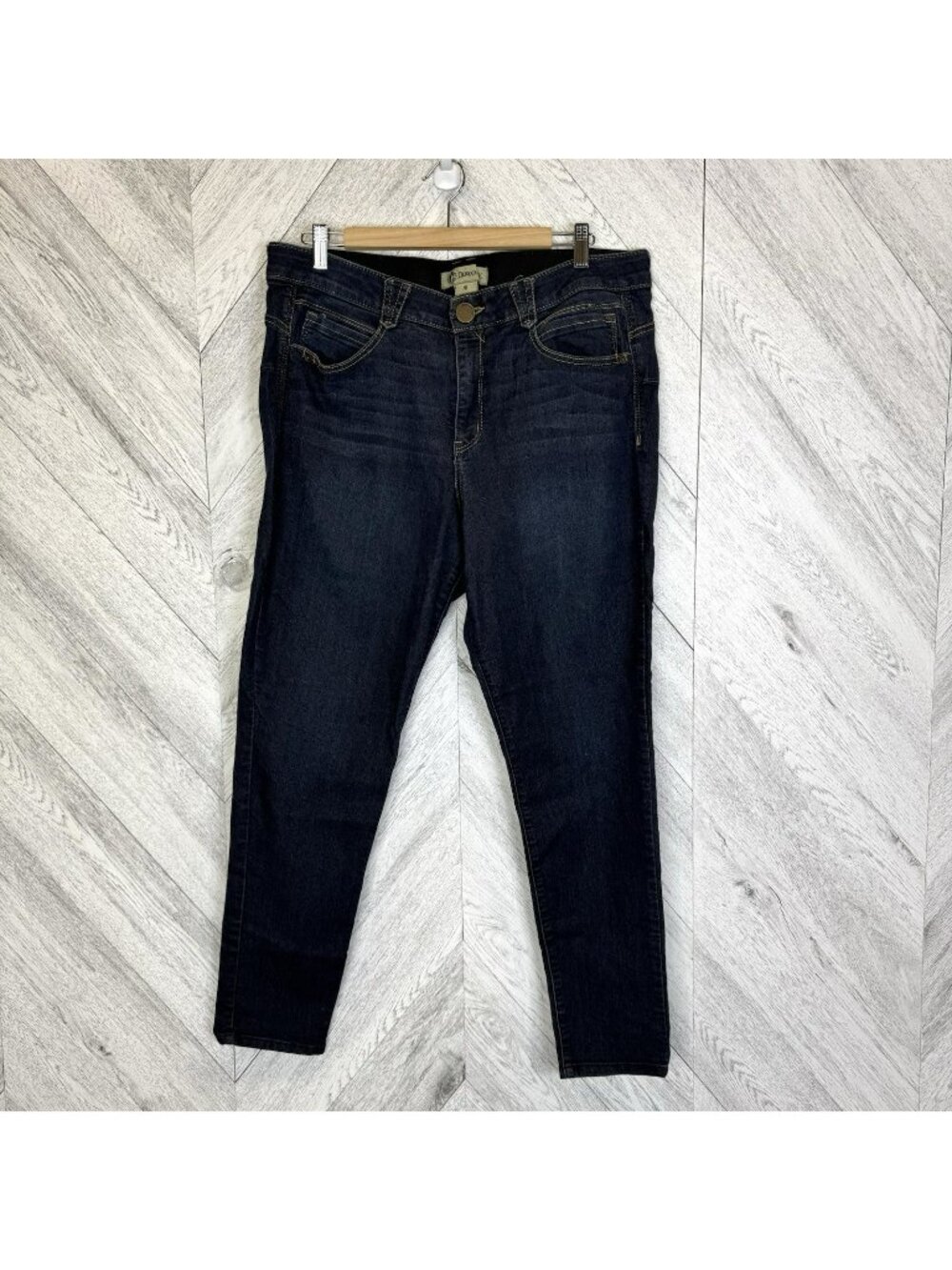 Democracy Jeans AB Solution Womens Size 16 Dark Wash Skinny Stretch Denim